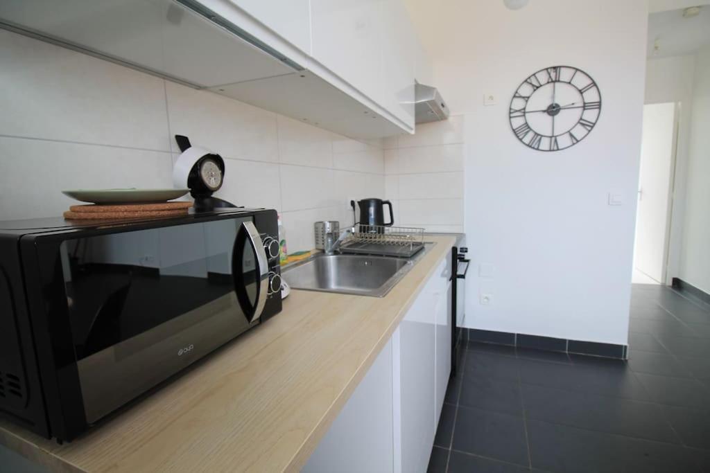 Escale-Marne Fr - 102 - Free Parking - Free Luggage Storage - All Equipped - Linen Included - Washing Machine - 10Mn Walk Metro 8 - Rer A - Panoramic View - From 1 To 4 Guests Maisons-Alfort Dış mekan fotoğraf
